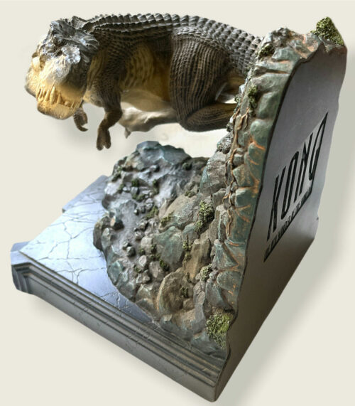 Weta King Kong vs V-Rex Bookends Polystone Jackson Movie könyvtámasz