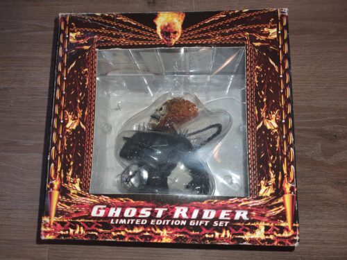 A szellemlovas Ghost Rider Limited Edition Gift Set Szobros DVD